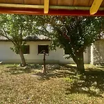 Nadteto Napsugar Tatil Evi Pécsely